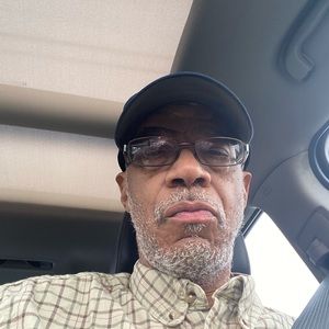 Meet your Posher, Mitchell